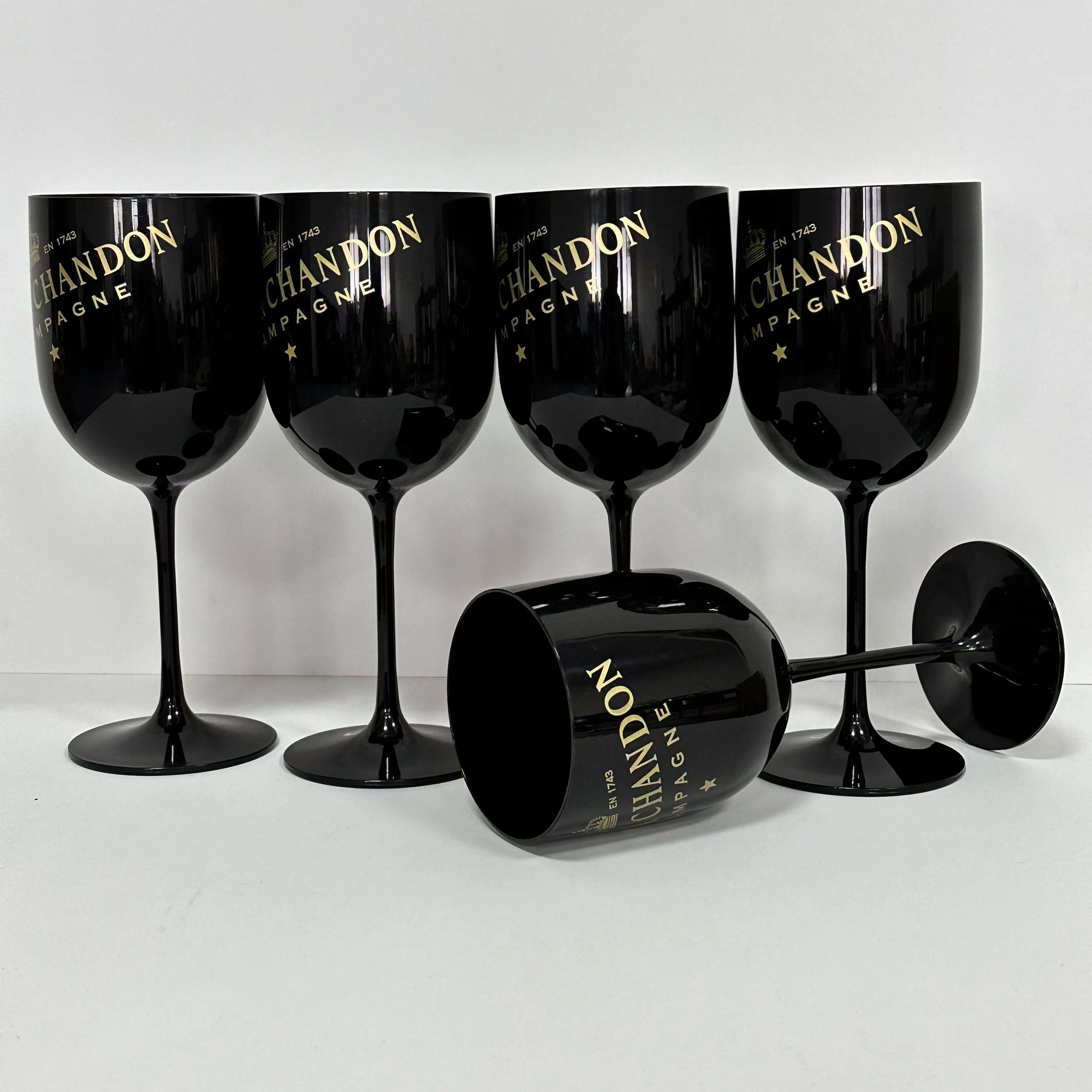0.5l moet chandon plastic cups