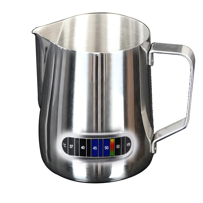 melk kannetje met thermometer